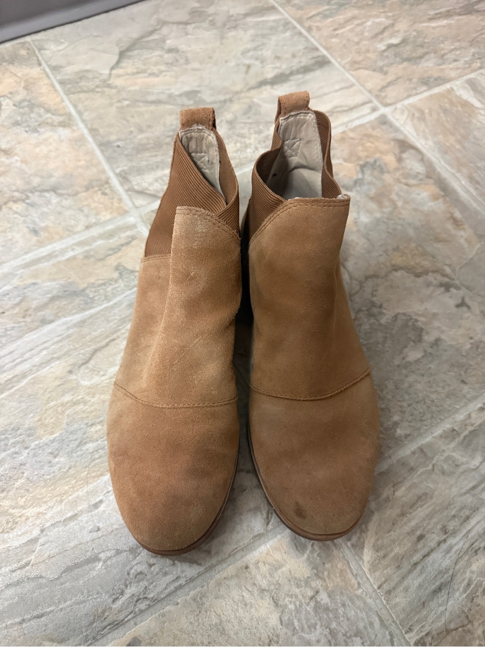 Sorel Suede Chelsea Ankle Boots in Camel